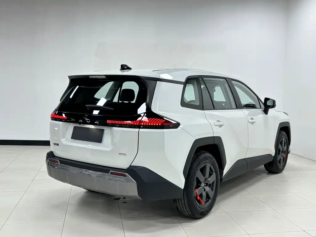 Toyota RAV4 — фото 4