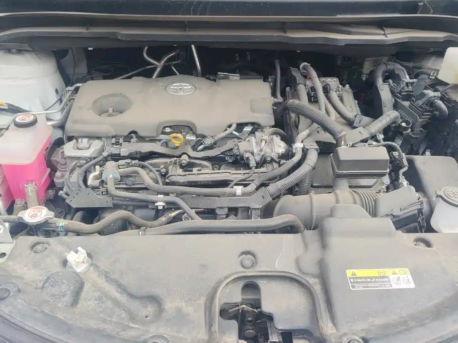 Toyota Granvia — фото 10