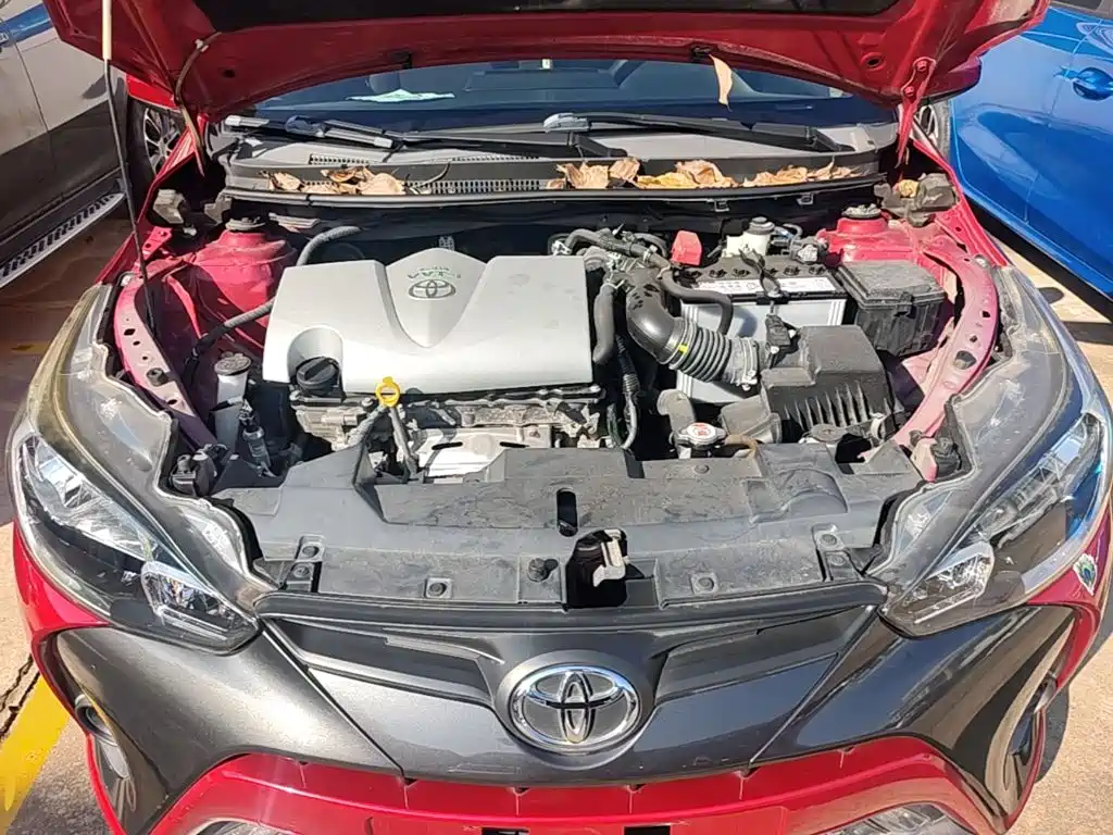 Toyota Yaris L — фото 20