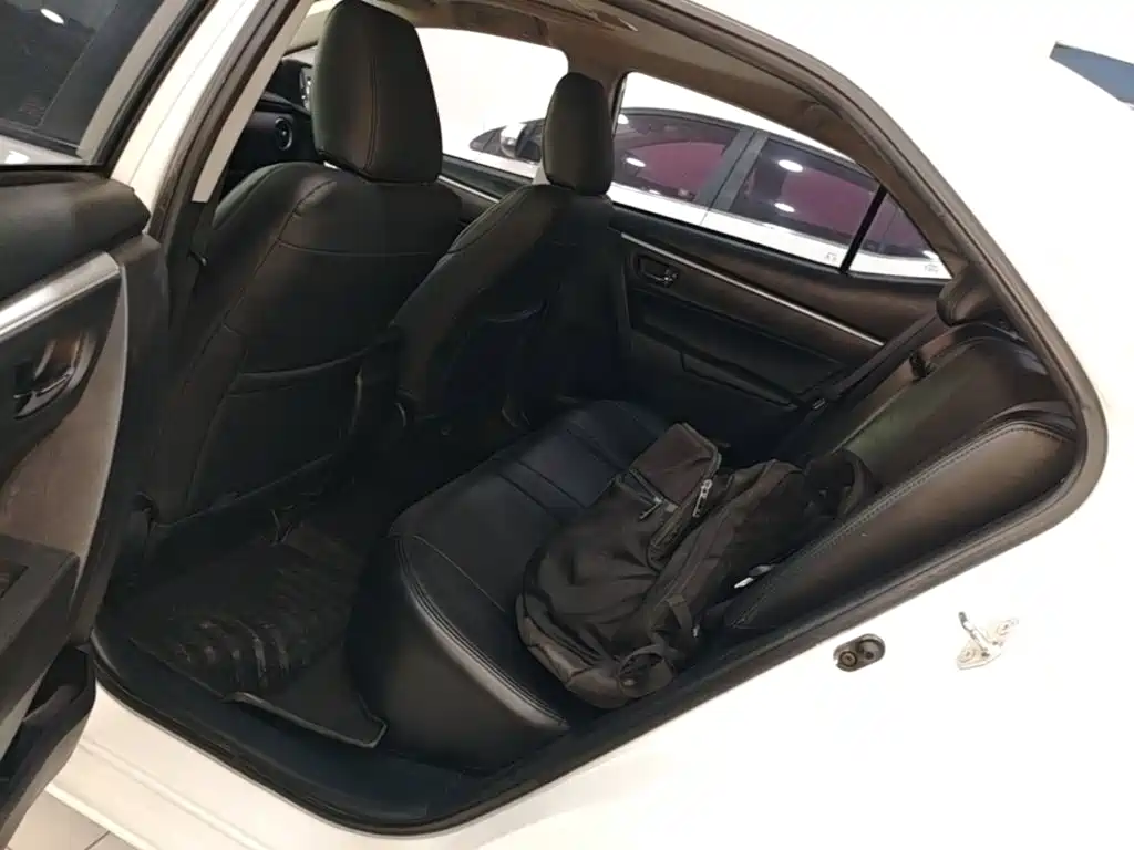 Toyota Levin — фото 17