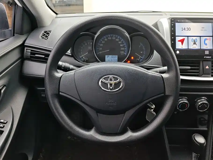 Toyota Vios — фото 15