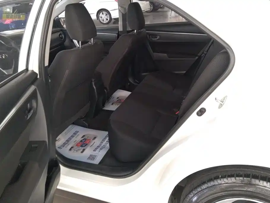 Toyota Levin — фото 11