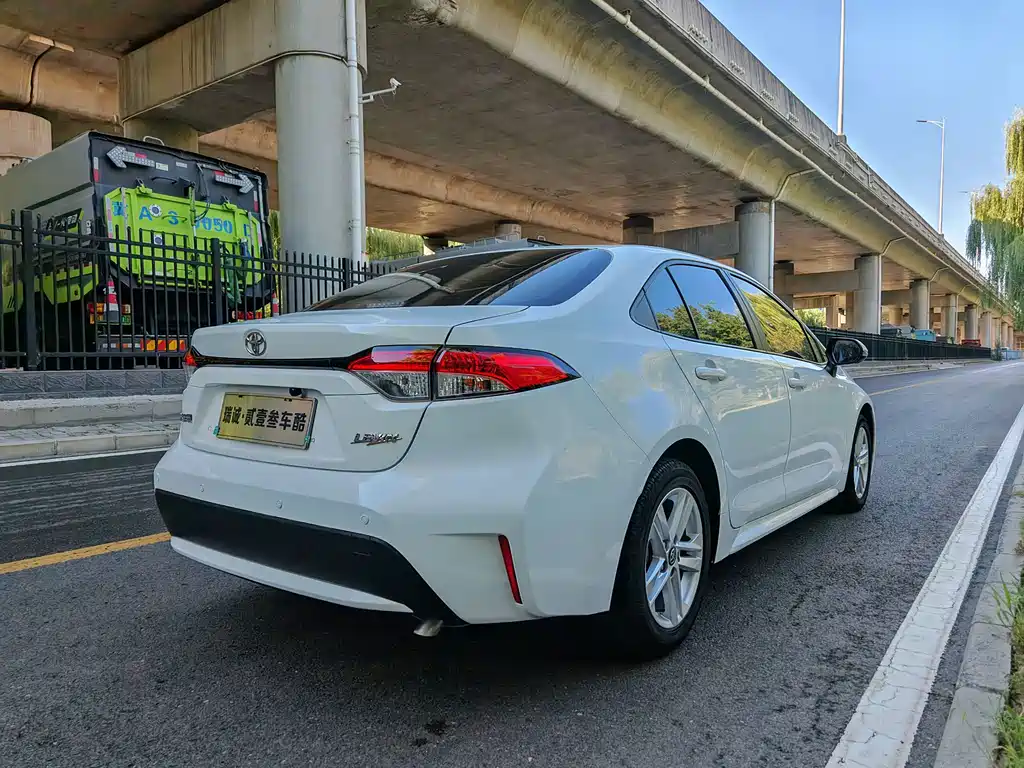 Toyota Levin — фото 11