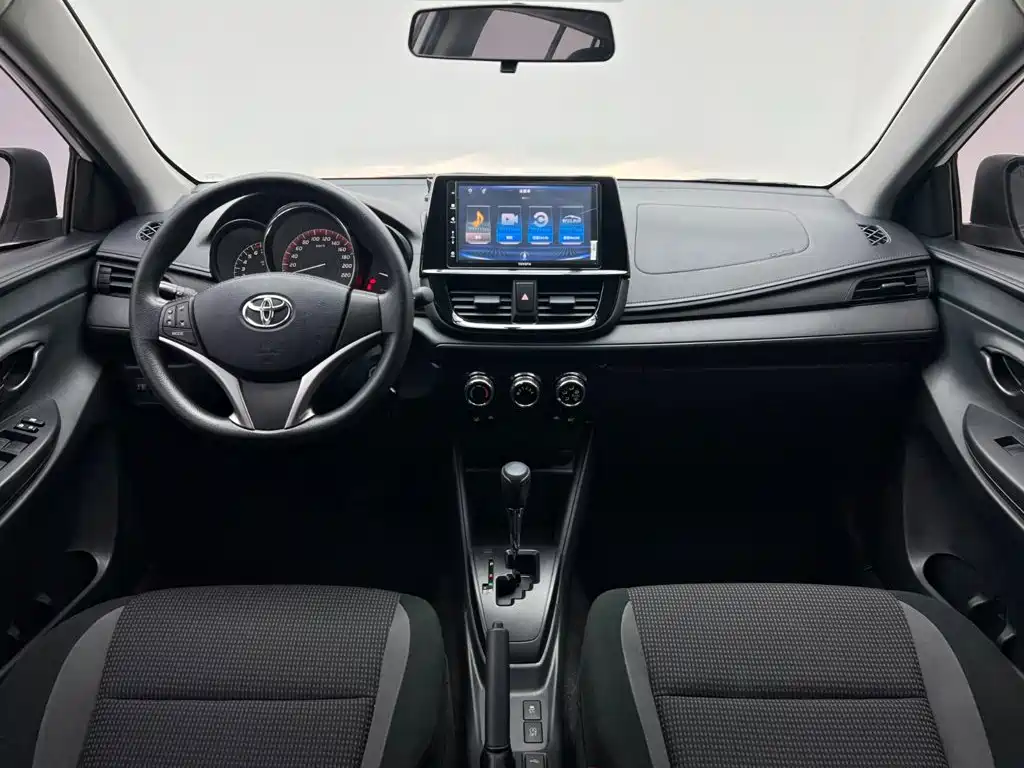 Toyota Vios FS — фото 20