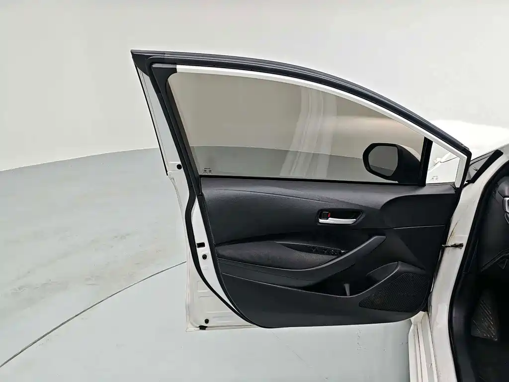Toyota Levin — фото 13