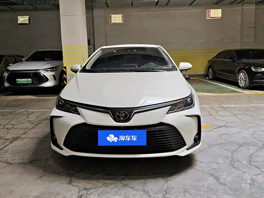 Toyota Corolla — фото 2