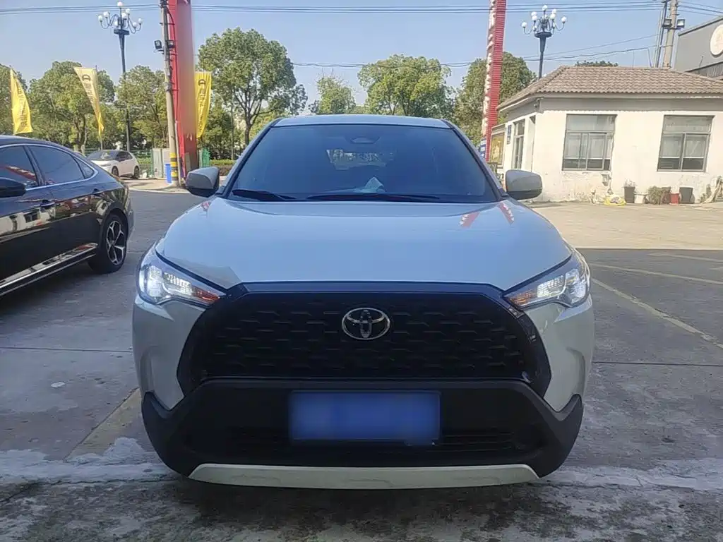 Toyota Corolla Cross — фото 3