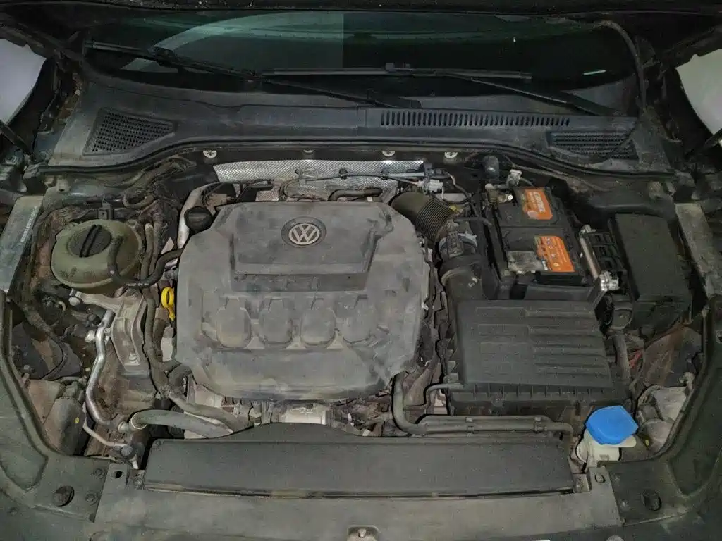 Volkswagen Passat — фото 11