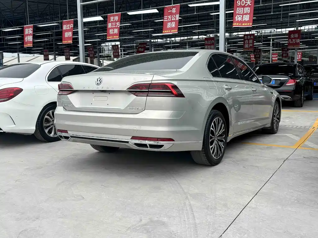 Volkswagen Phideon — фото 3