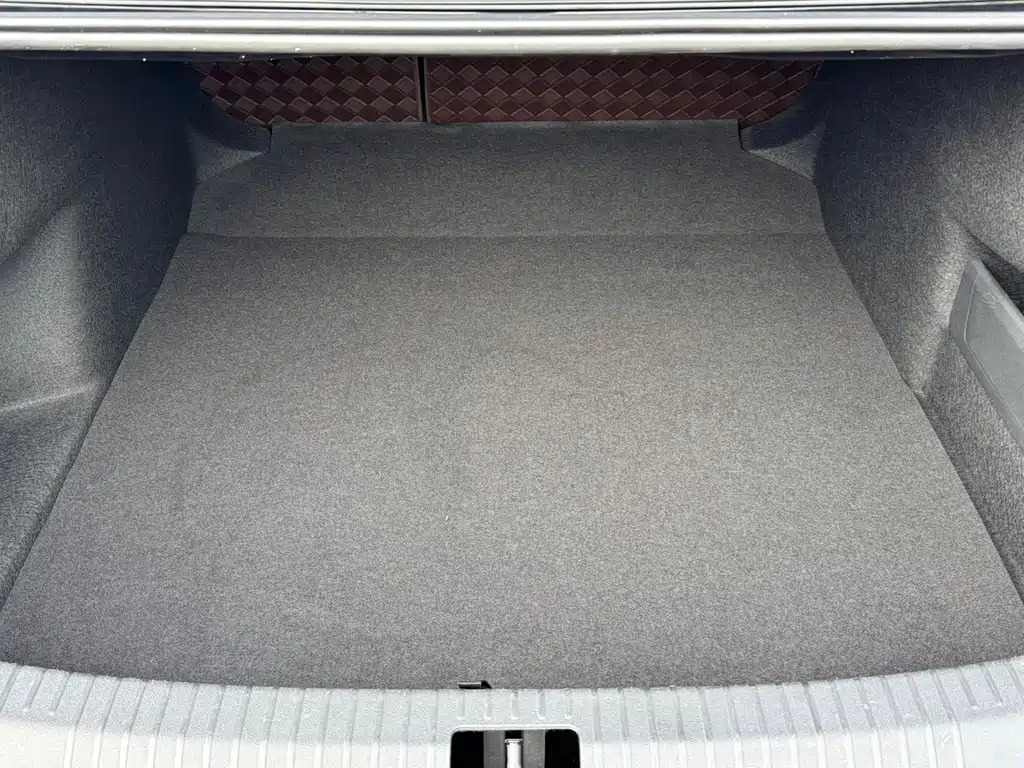 Volkswagen Passat — фото 10