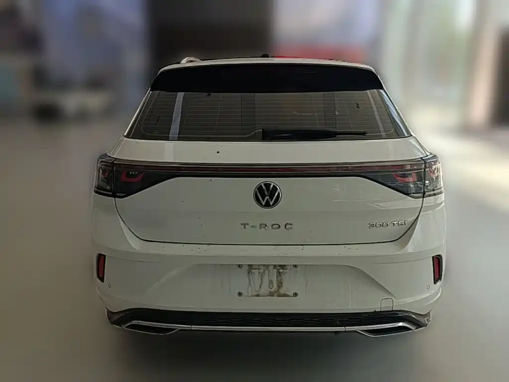 Volkswagen T-Roc — фото 8