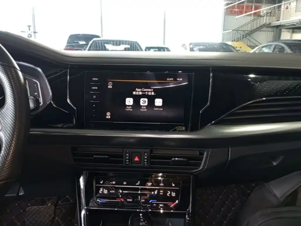 Volkswagen Passat — фото 13