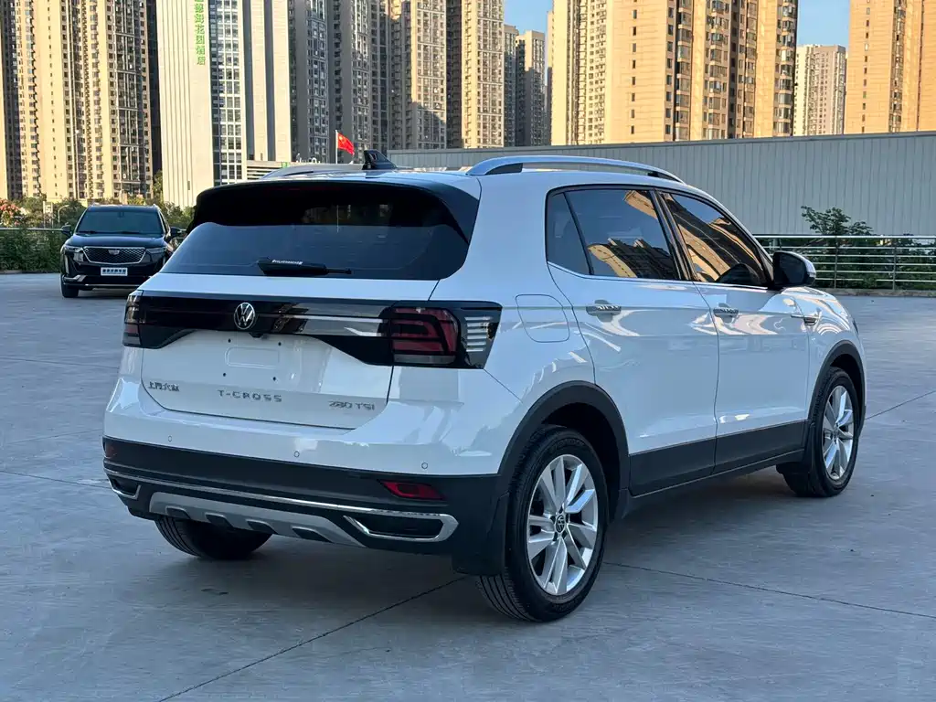 Volkswagen T-Cross — фото 6