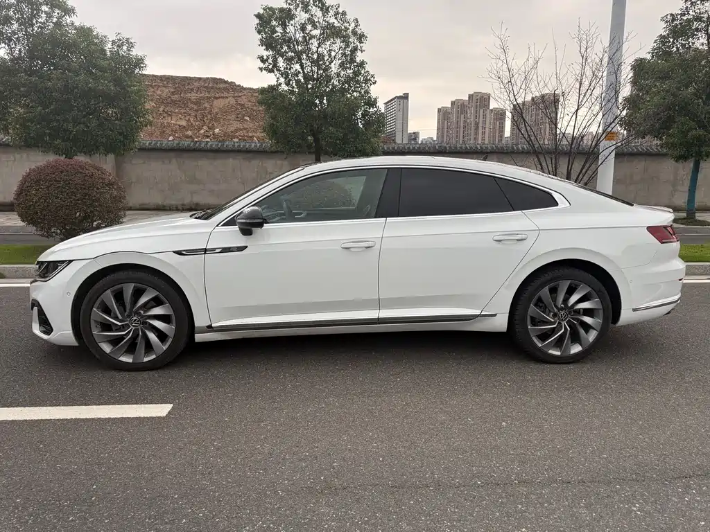 Volkswagen CC — фото 4