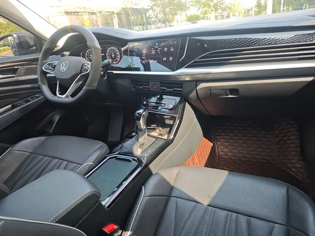 Volkswagen Passat — фото 5