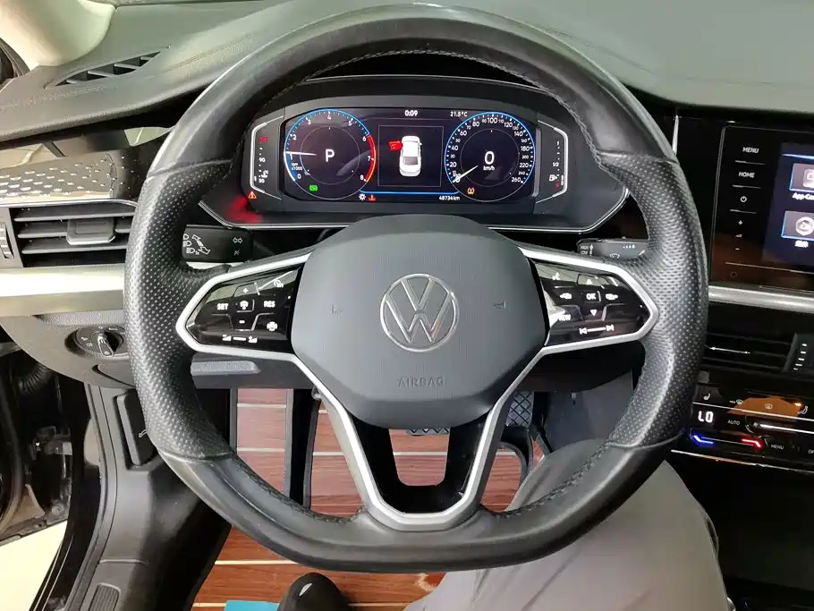 Volkswagen Passat — фото 15