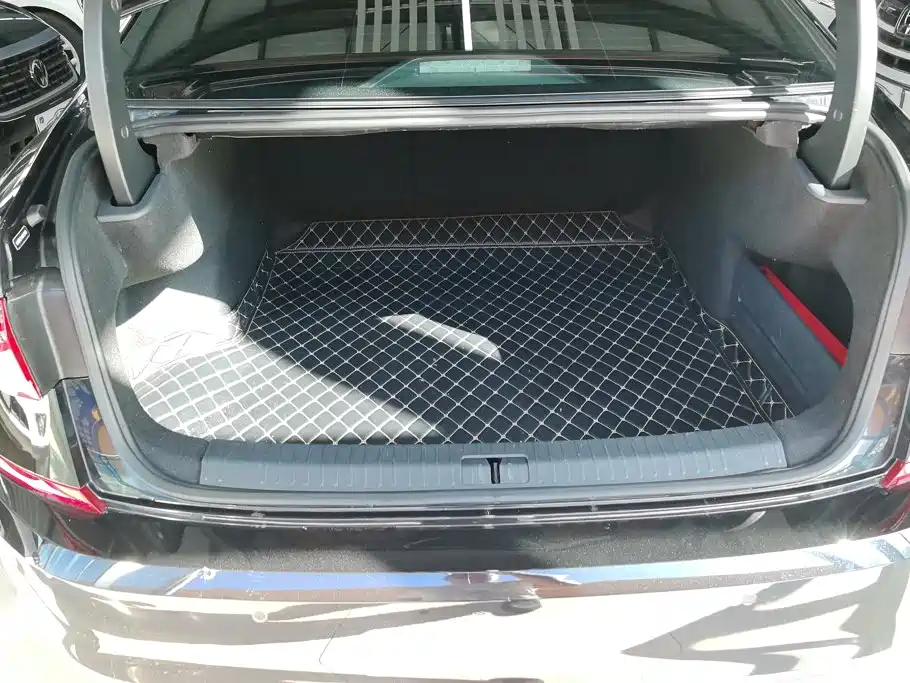 Volkswagen Passat — фото 4