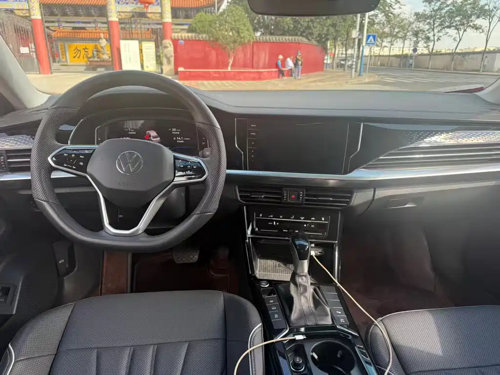 Volkswagen Passat — фото 6