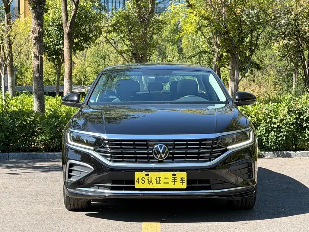 Volkswagen Passat — фото 2