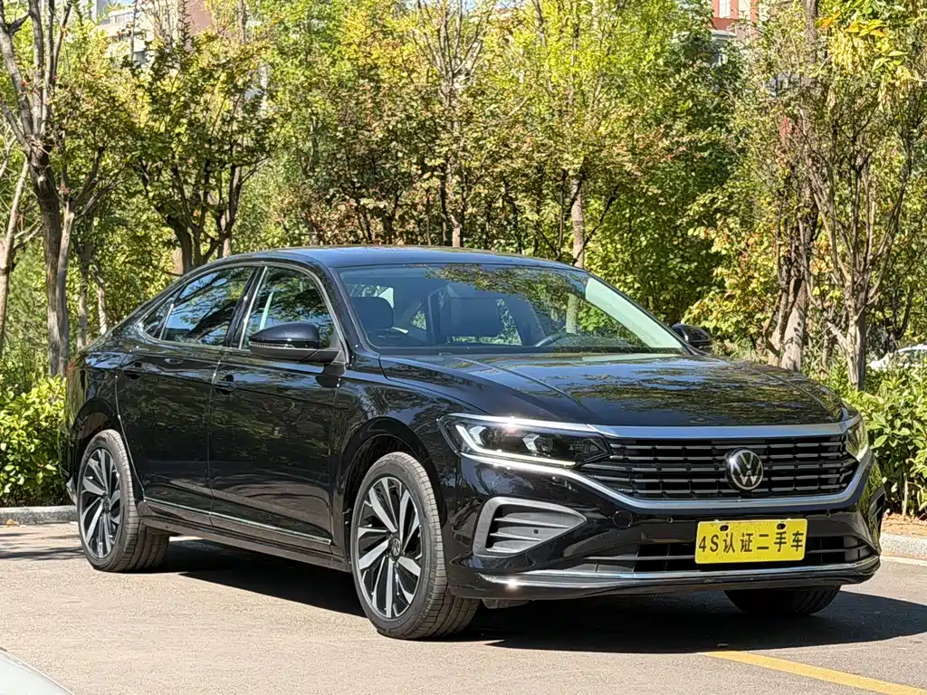 Volkswagen Passat — фото 3