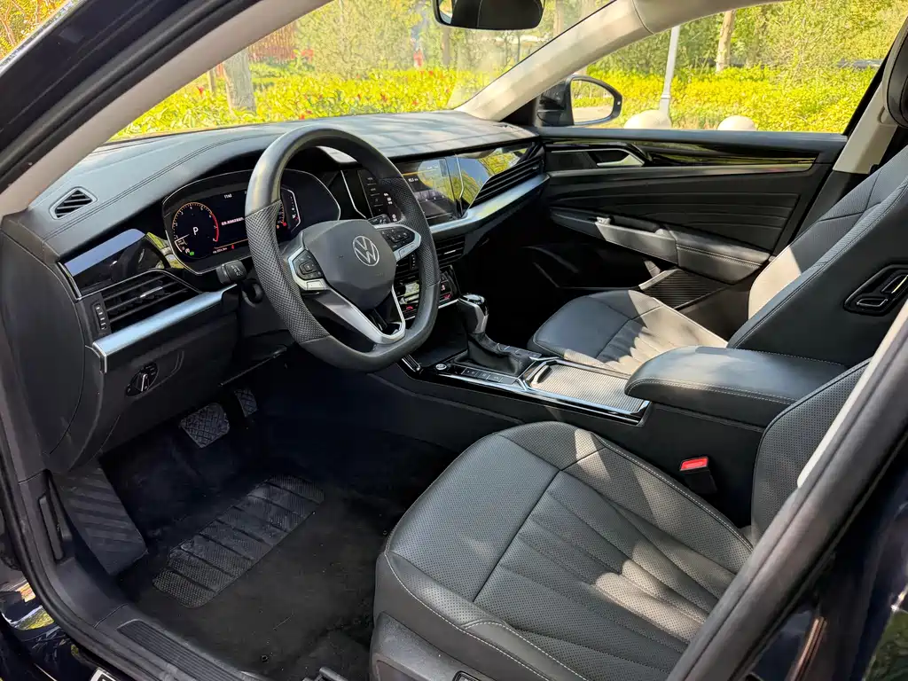 Volkswagen Passat — фото 10