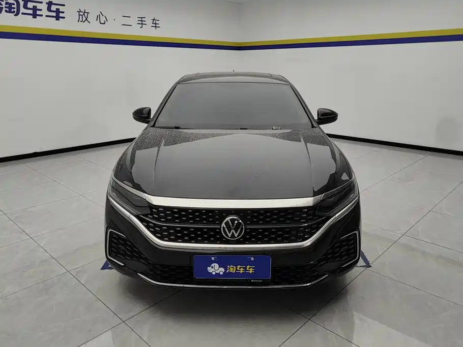 Volkswagen Passat — фото 2