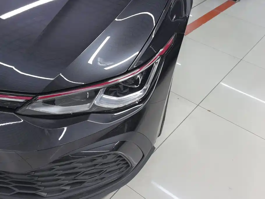 Volkswagen Golf GTI — фото 5