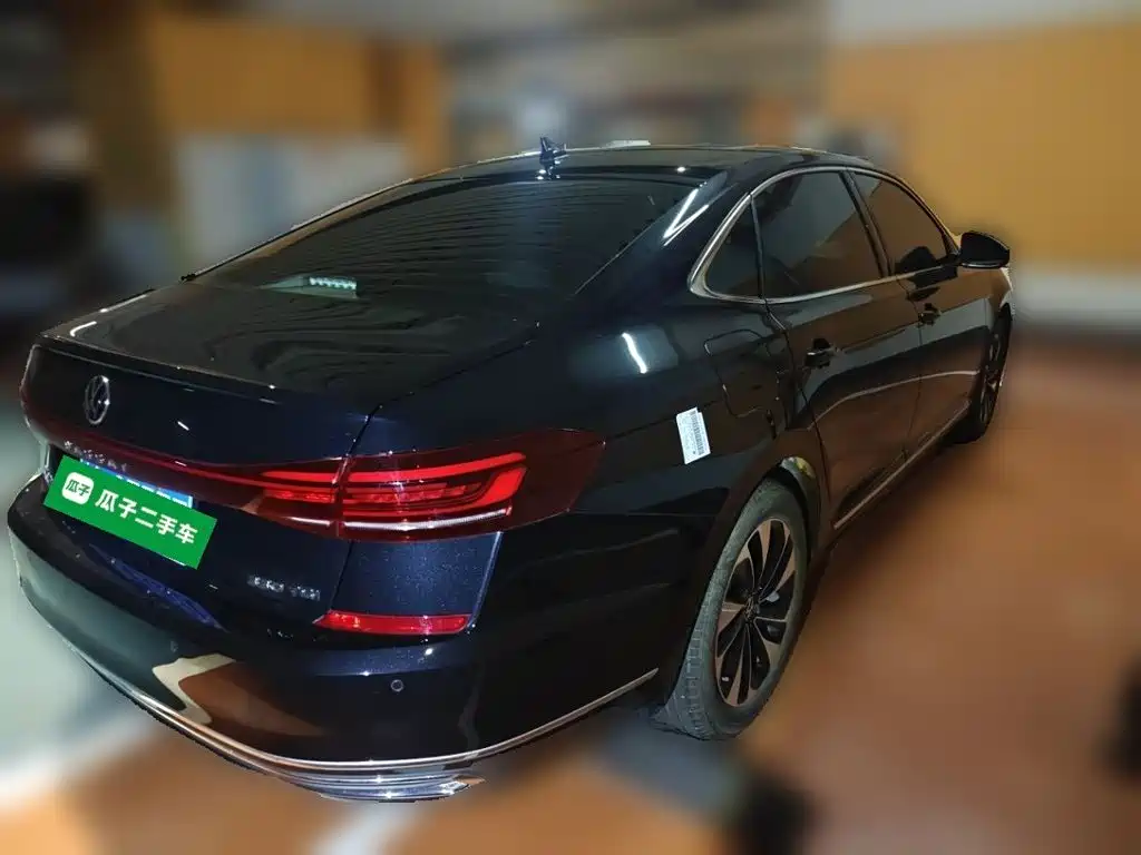 Volkswagen Passat — фото 4