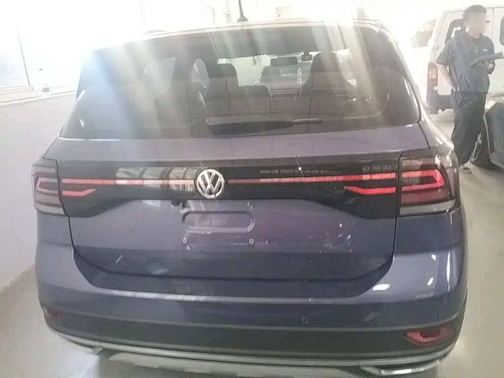 Volkswagen T-Cross — фото 6