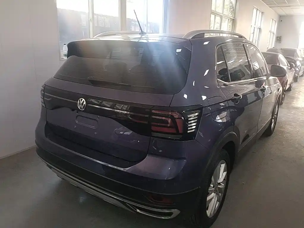 Volkswagen T-Cross — фото 7