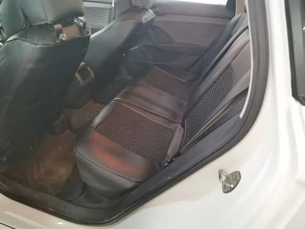 Volkswagen Tharu — фото 17
