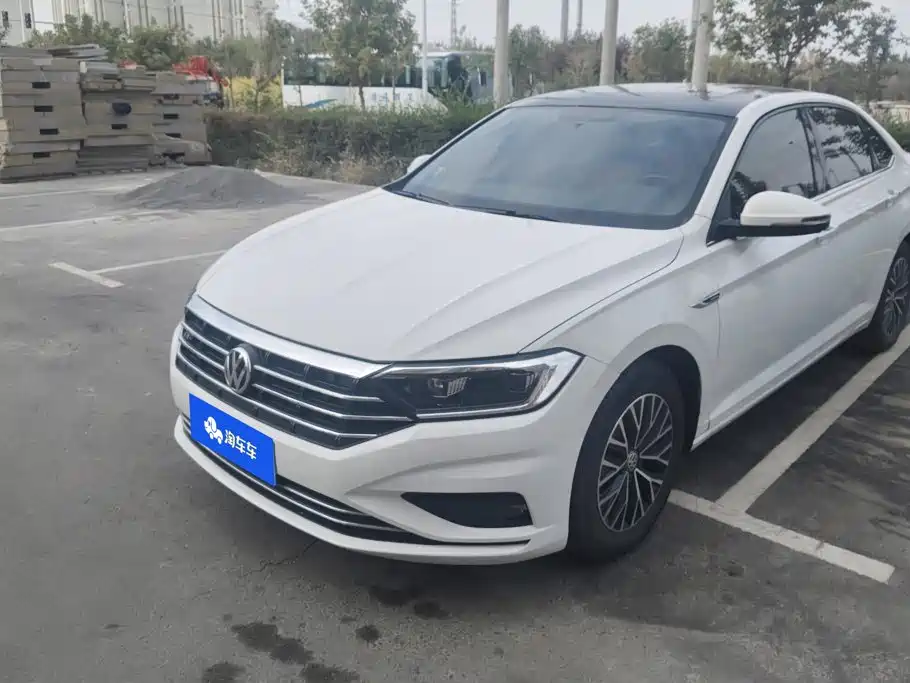 Volkswagen Sagitar