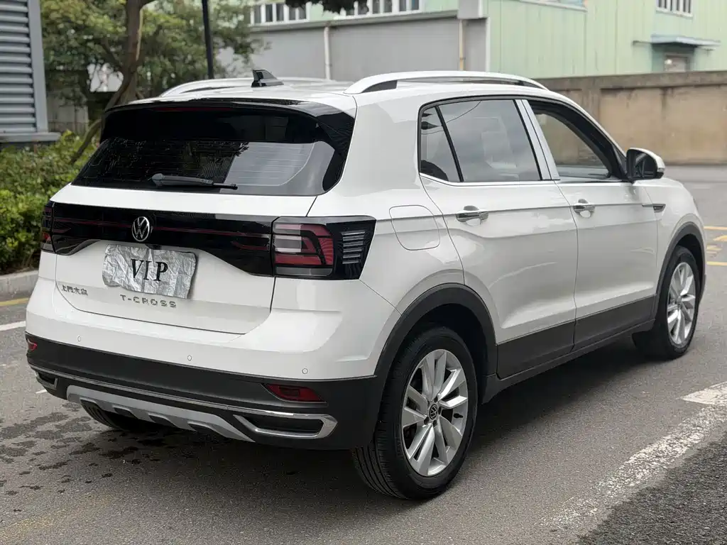 Volkswagen T-Cross — фото 4