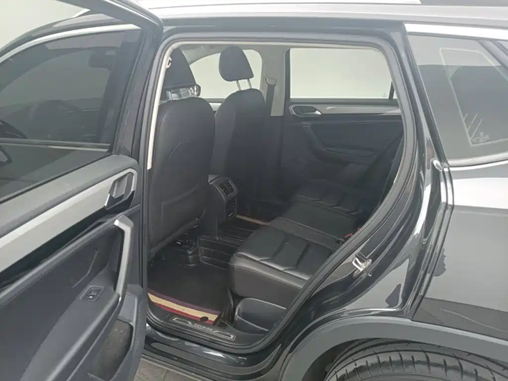 Volkswagen Tayron — фото 7