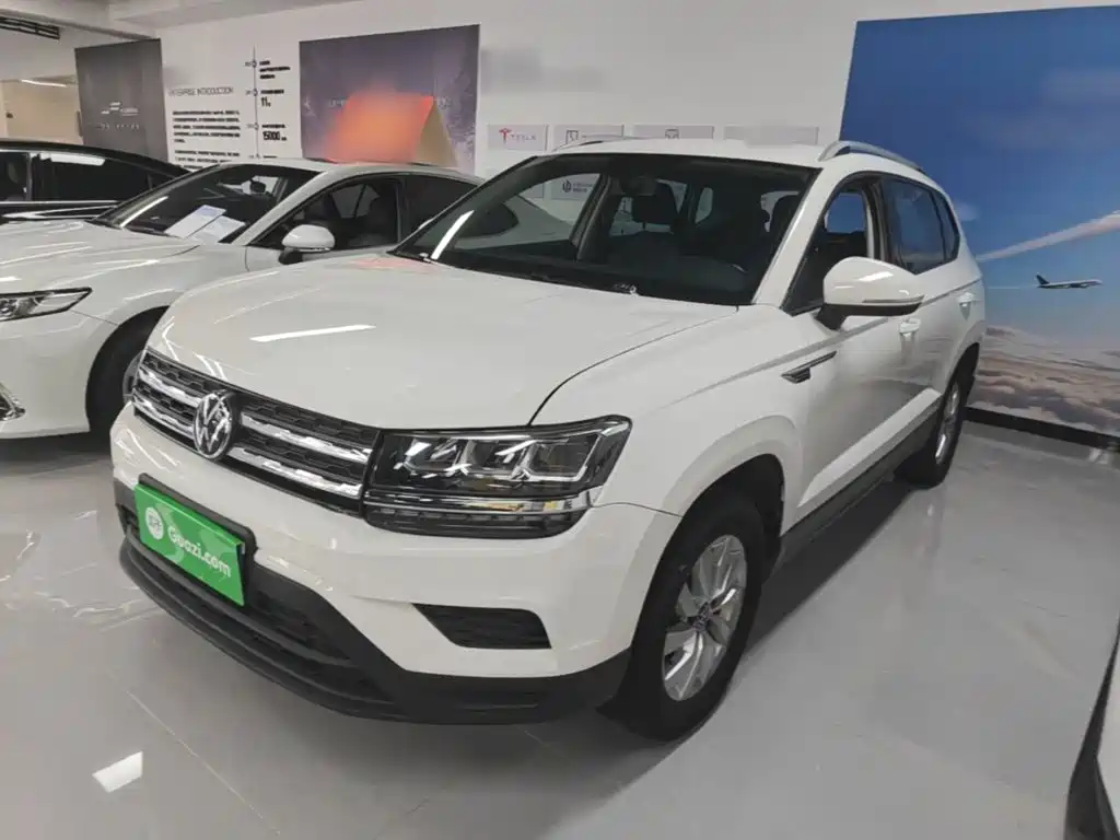 Volkswagen Tharu — фото 2