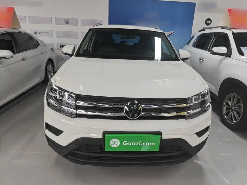 Volkswagen Tharu — фото 3