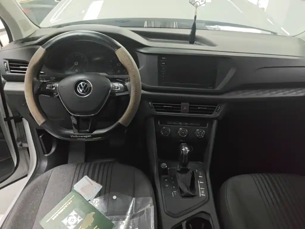 Volkswagen Tharu — фото 10