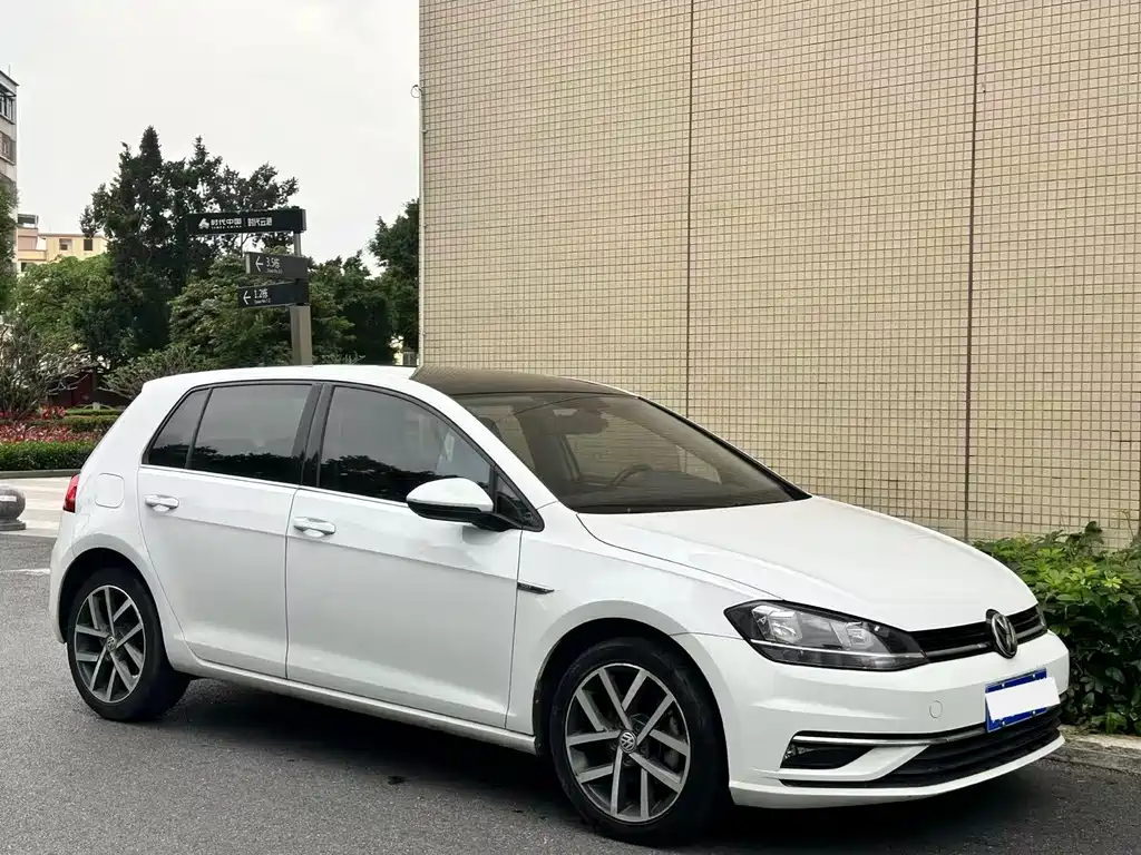 Volkswagen Golf — фото 3