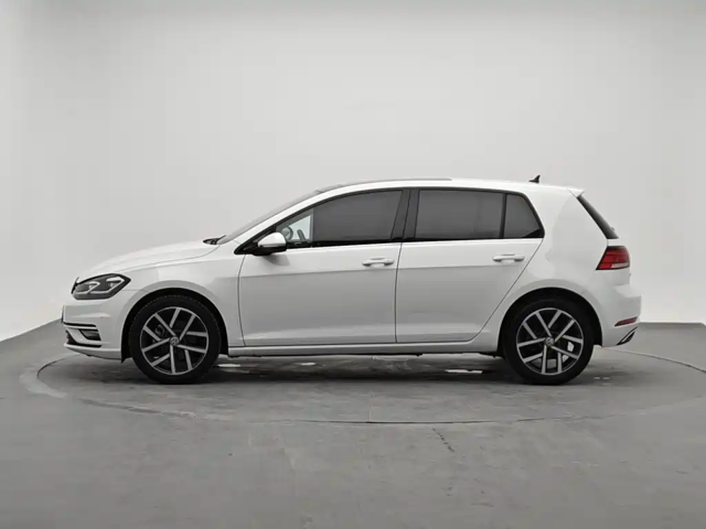 Volkswagen Golf — фото 2