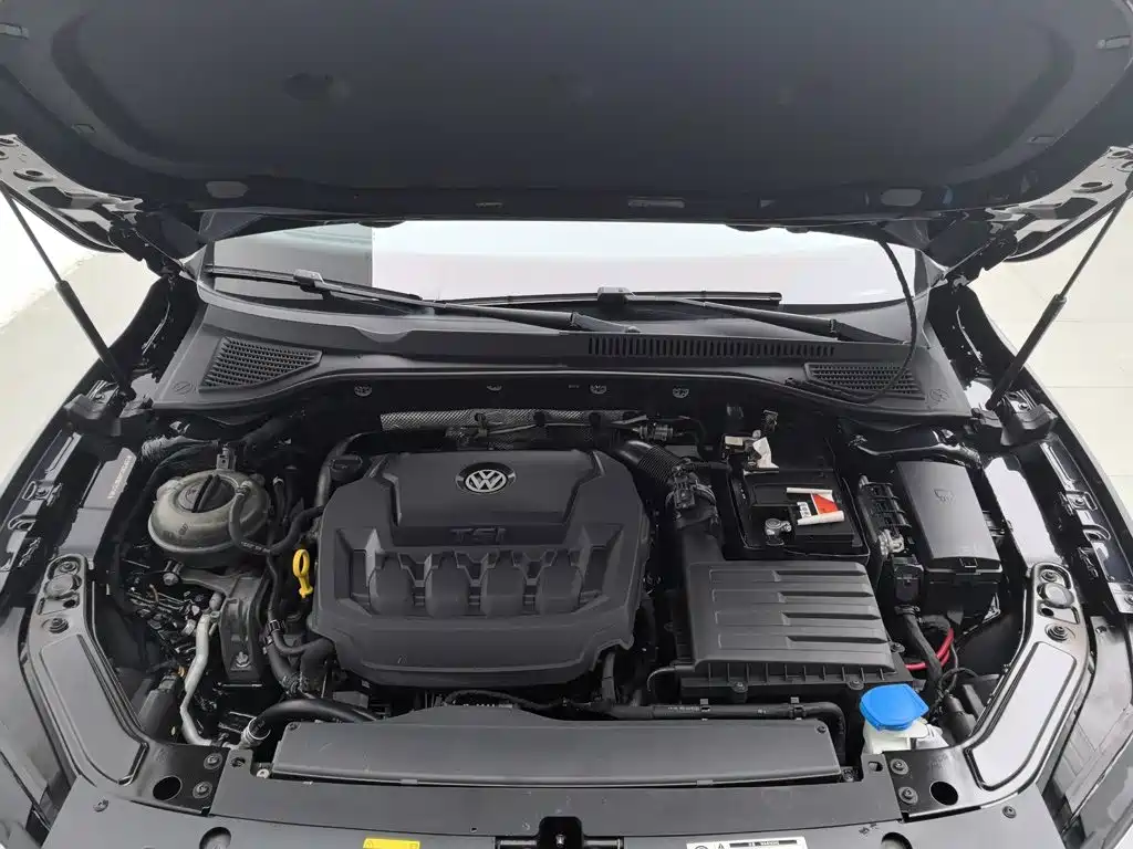 Volkswagen Passat — фото 6