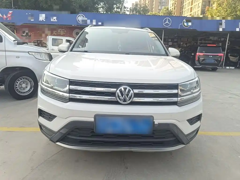 Volkswagen Tharu — фото 3