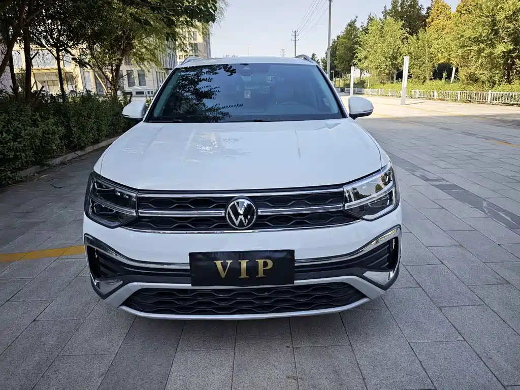 Volkswagen Tharu — фото 2