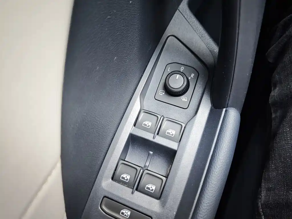 Volkswagen Tharu — фото 20
