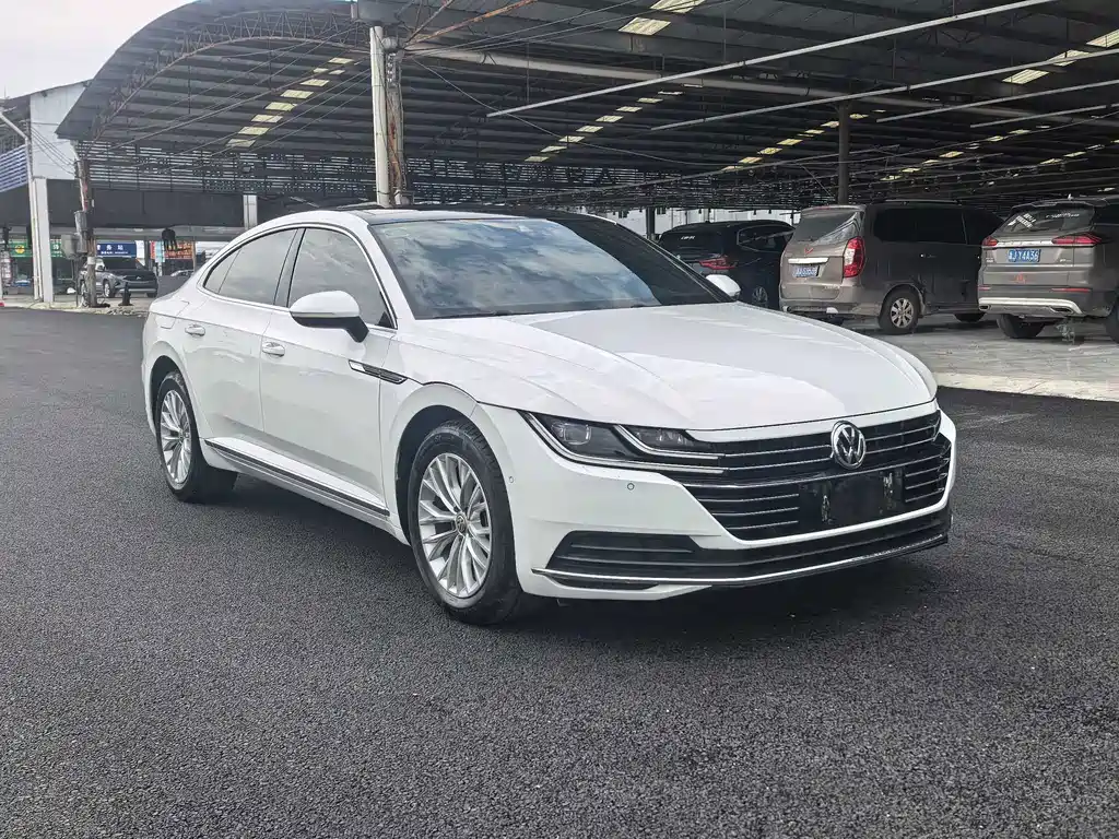 Volkswagen CC — фото 3