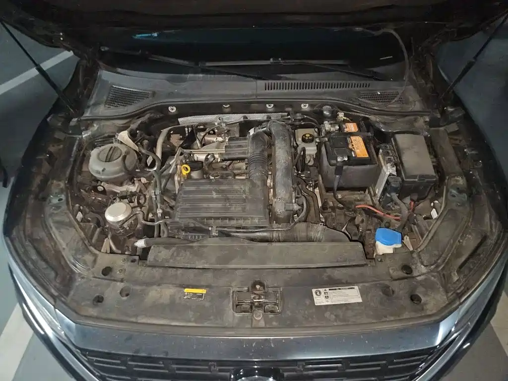 Volkswagen Passat — фото 21