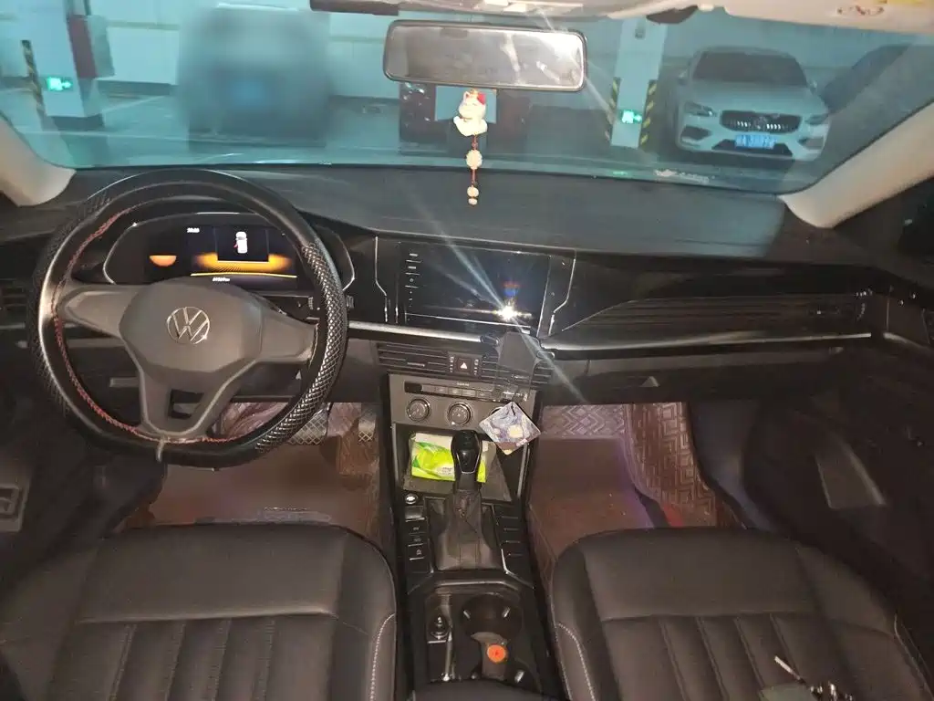 Volkswagen Passat — фото 10