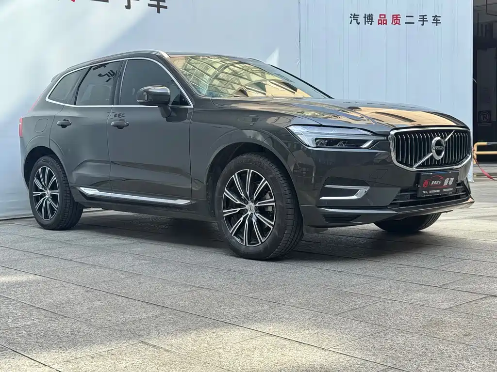 Volvo XC60 — фото 3