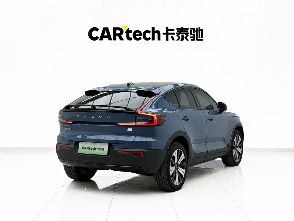 Volvo C40 — фото 21