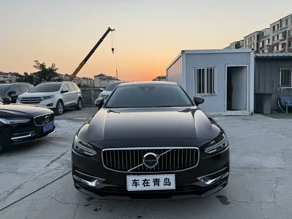 Volvo S90 — фото 2
