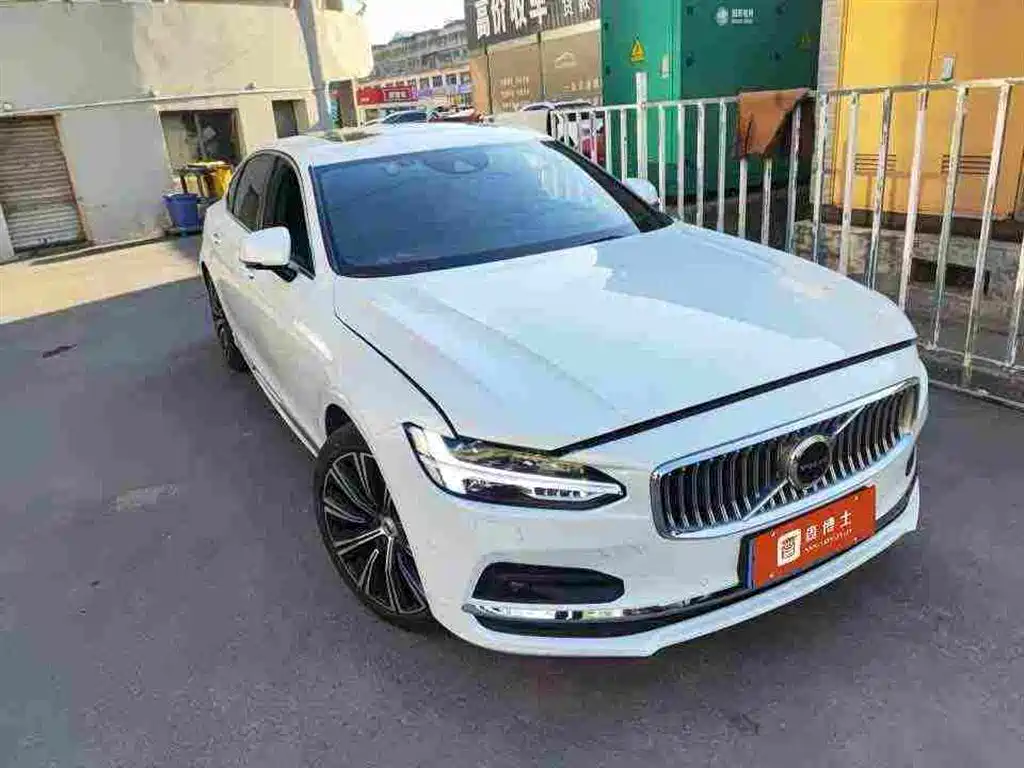 Volvo S90 — фото 2